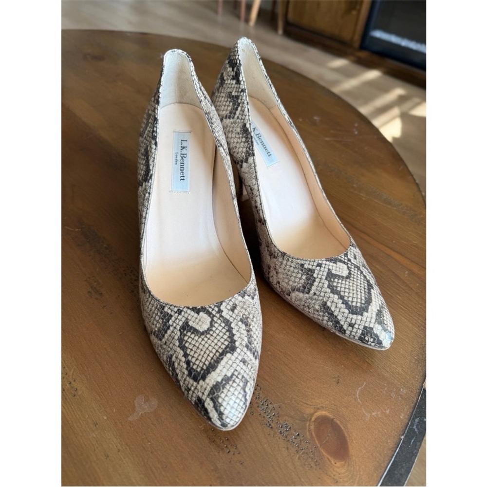 ❤️🔥LK Bennett - Iconic Snake Print Pointed Toe Heels - 40